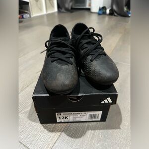Adidas Predator Black Soccer Shoes size 12k